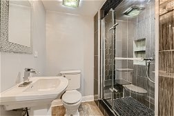 42 Lower Level Bathroom.jpg
